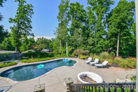 711 Yadkin Street Albemarle NC 28001