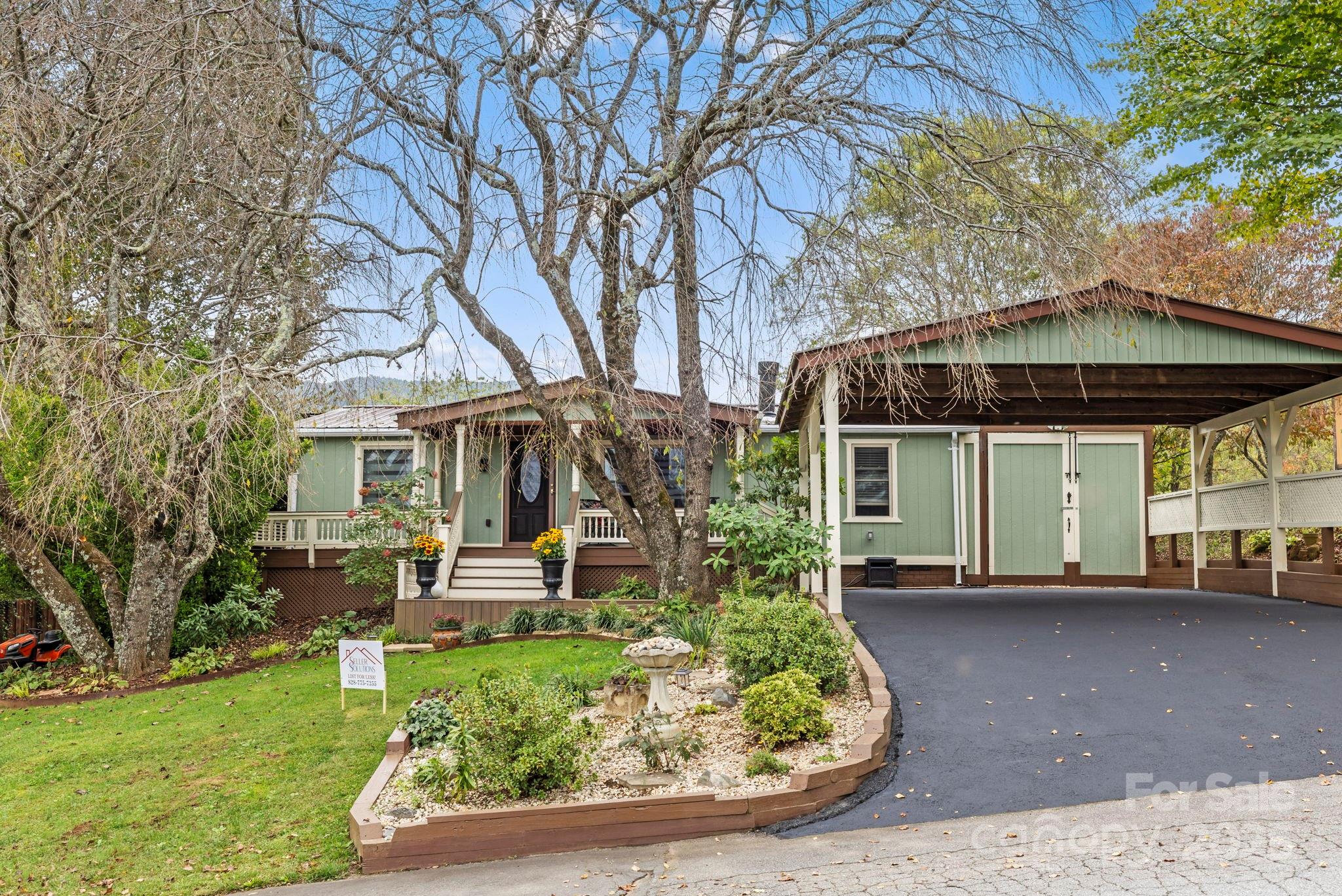 12 Timbers Edge Lane Fairview NC 28730