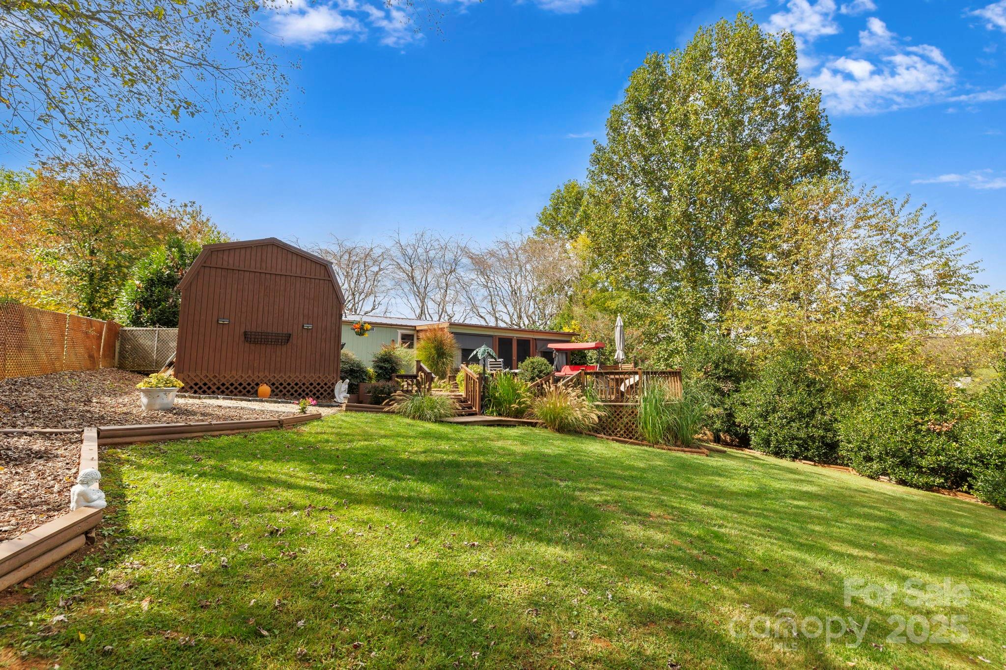 12 Timbers Edge Lane Fairview NC 28730