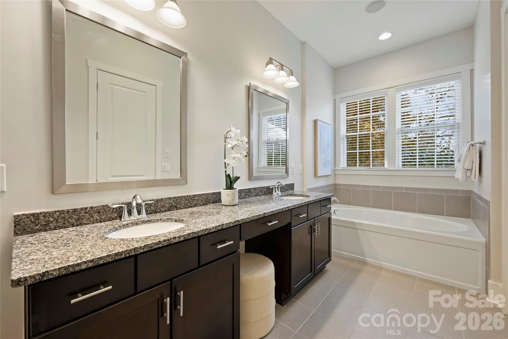 3522 Carmel Road Charlotte NC 28226