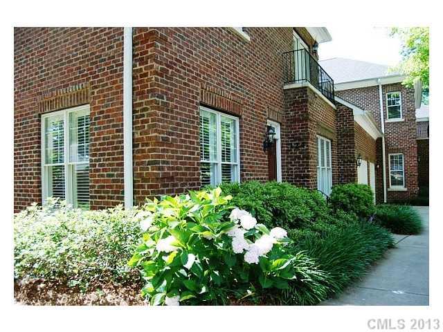 124 Altondale Avenue Charlotte NC 28207