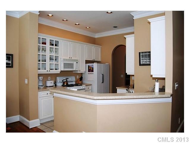 124 Altondale Avenue Charlotte NC 28207