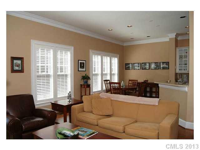 124 Altondale Avenue Charlotte NC 28207