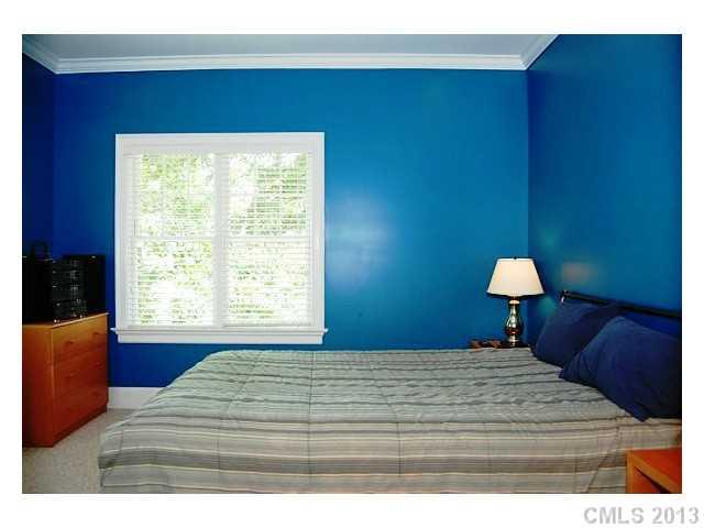 124 Altondale Avenue Charlotte NC 28207