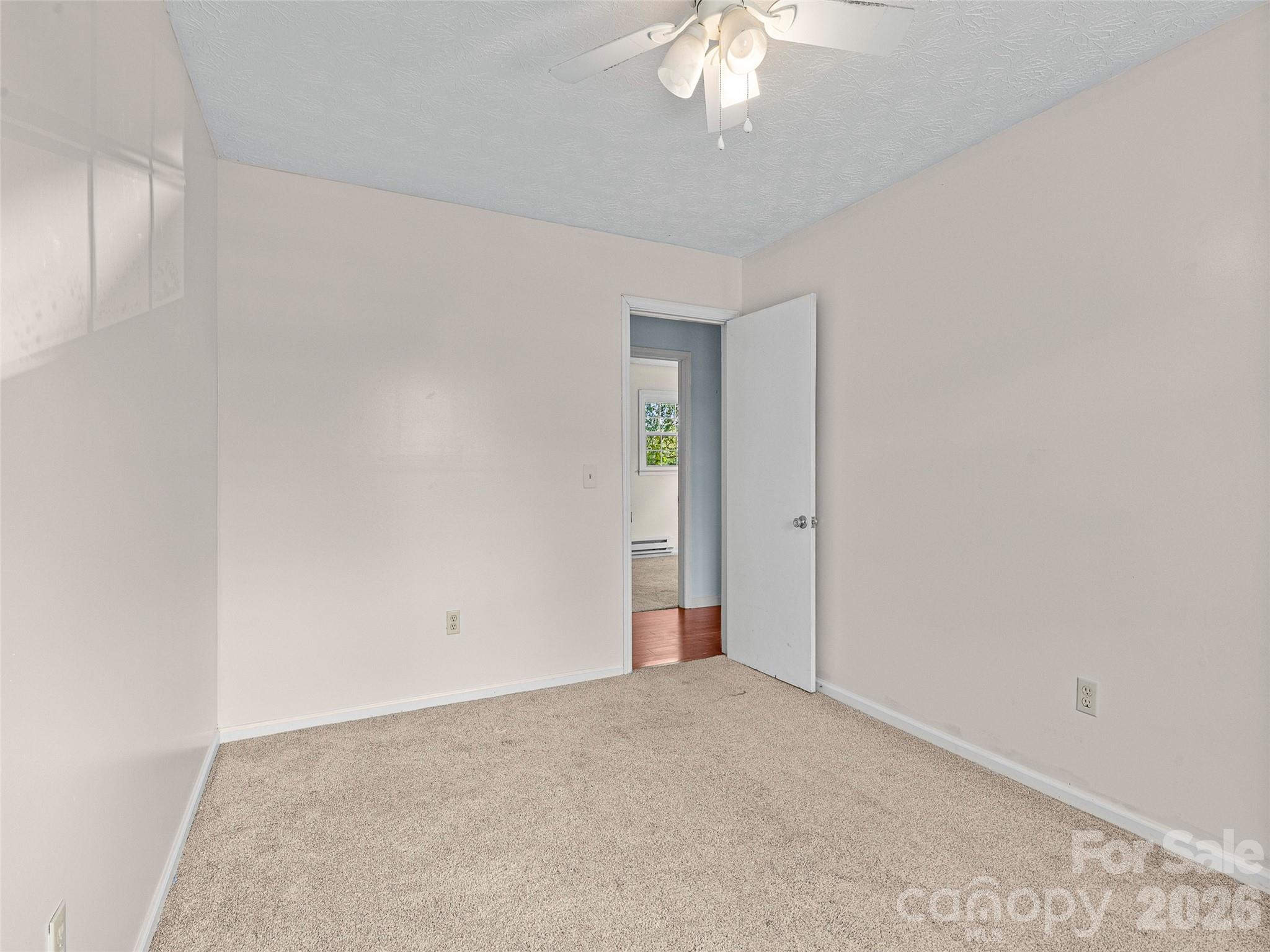 84 Candlelight Circle Clyde NC 28721