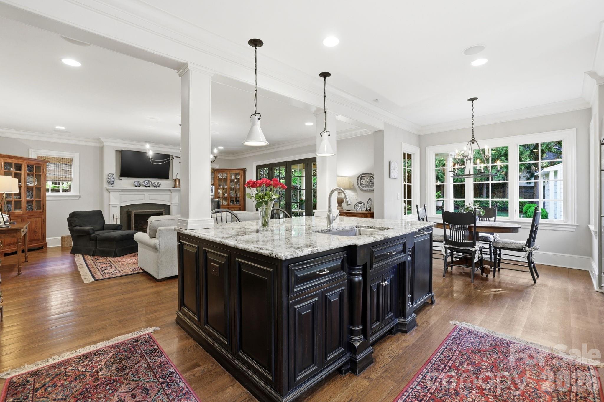 309 Hempstead Place Charlotte NC 28207