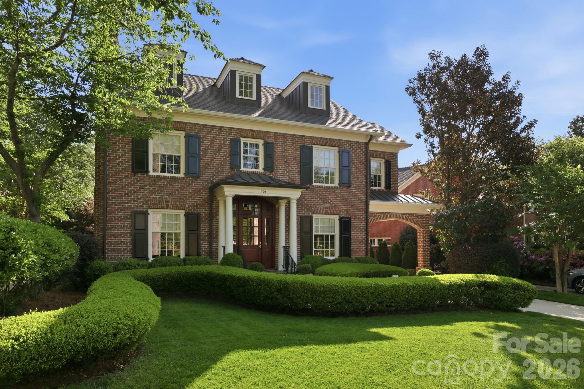 309 Hempstead Place Charlotte NC 28207