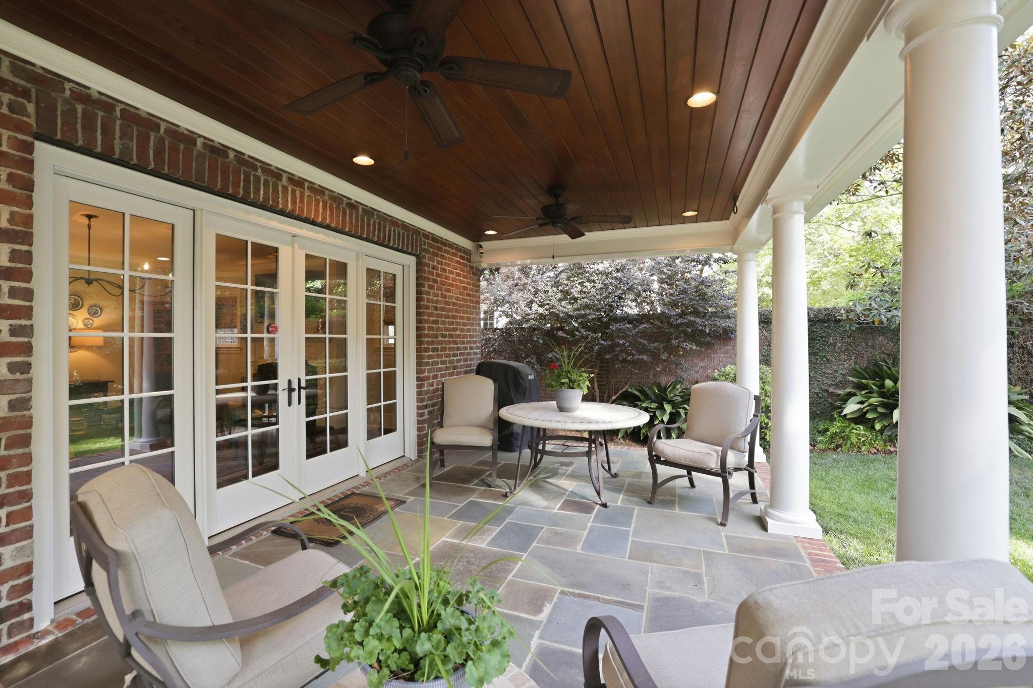 309 Hempstead Place Charlotte NC 28207