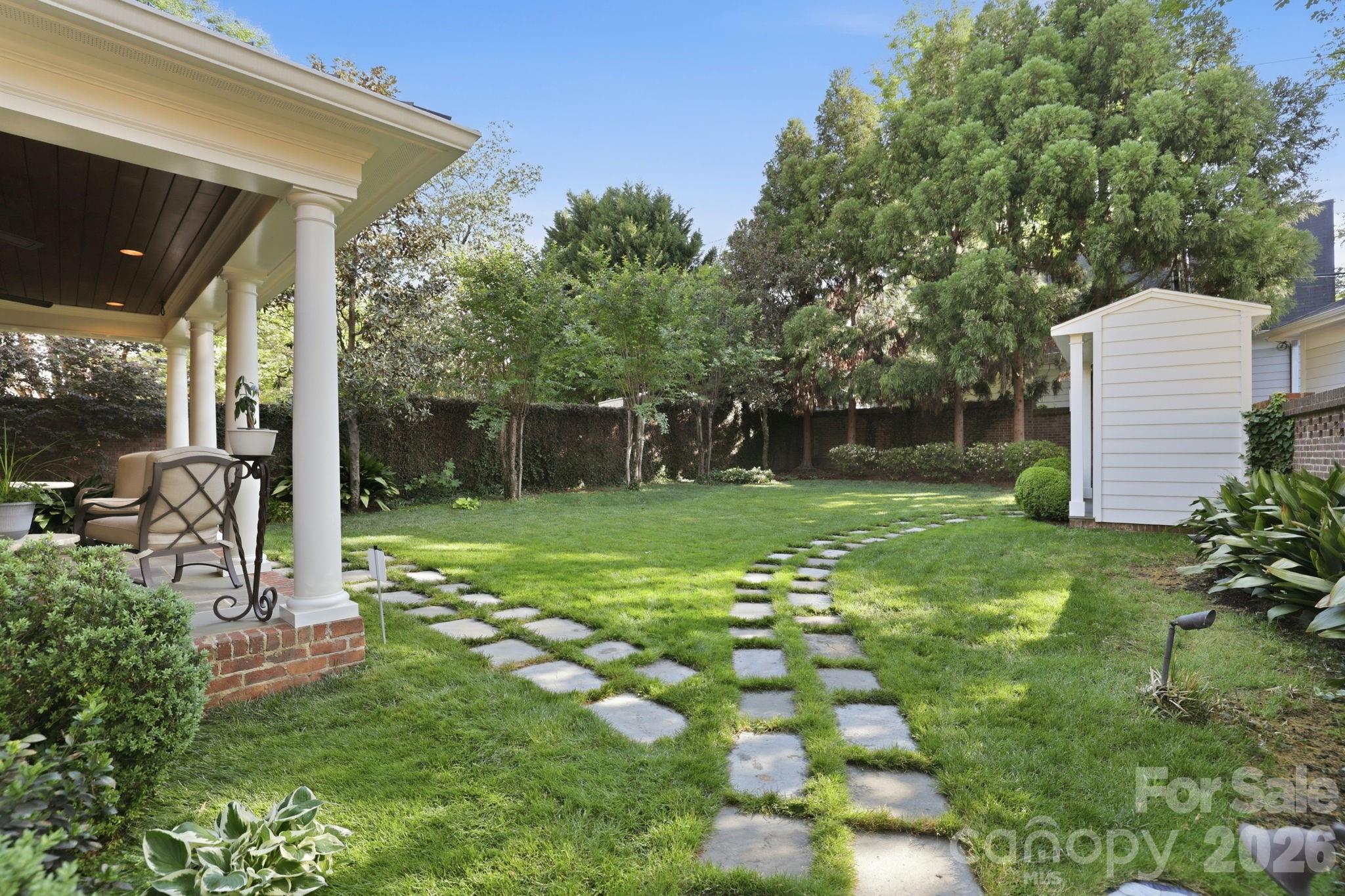 309 Hempstead Place Charlotte NC 28207