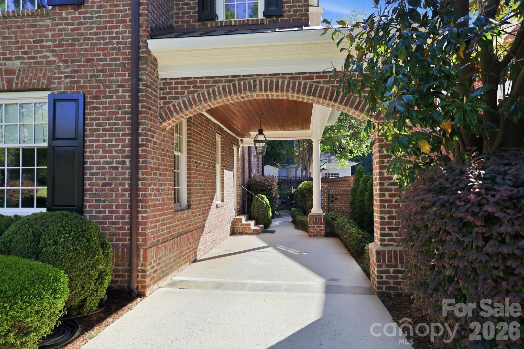 309 Hempstead Place Charlotte NC 28207