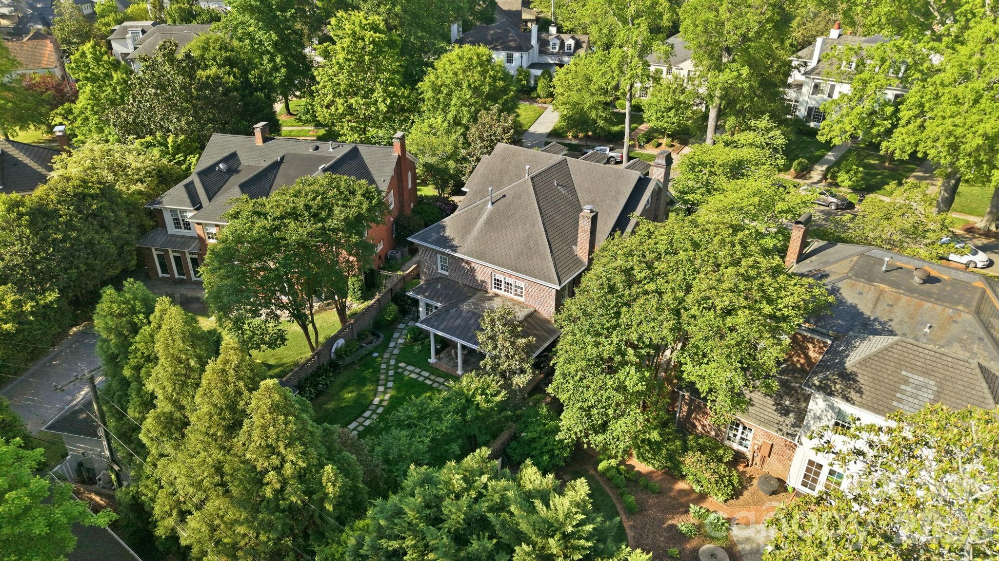 309 Hempstead Place Charlotte NC 28207