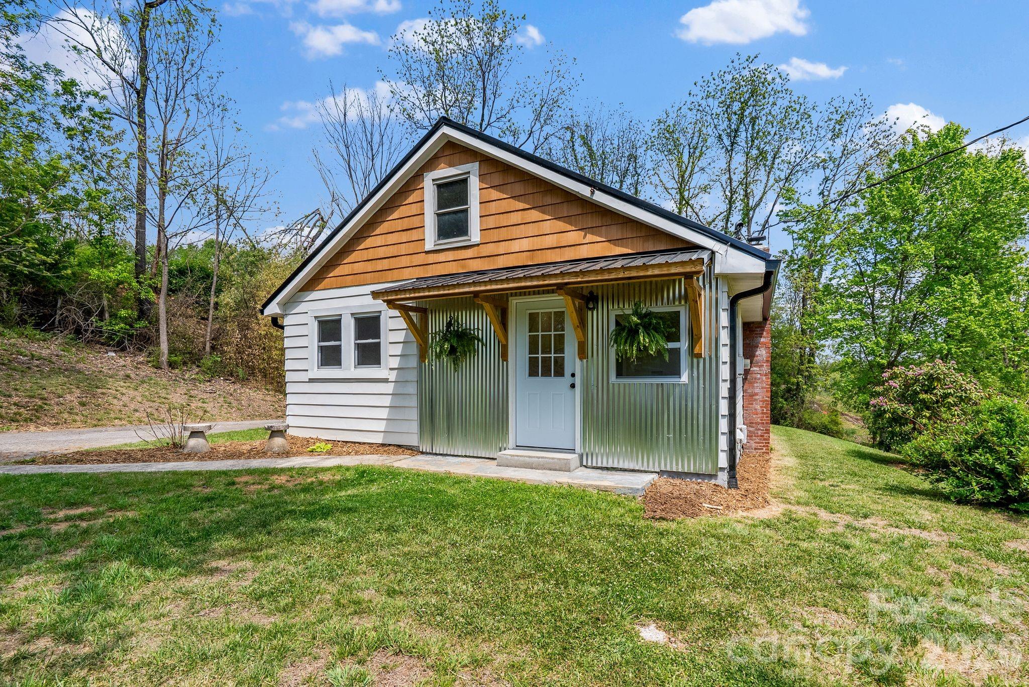 88 Mingus Cove Road Canton NC 28716