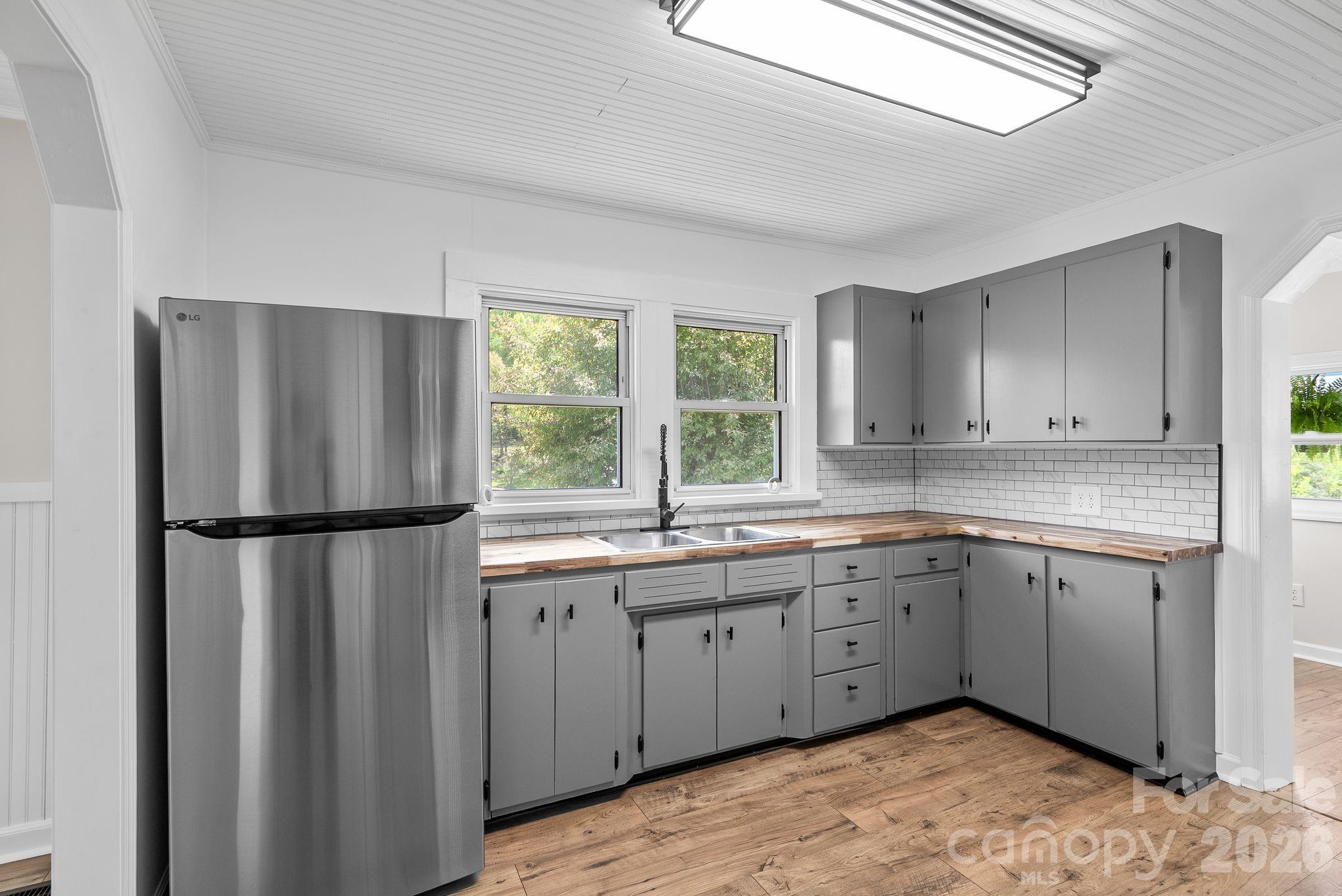 88 Mingus Cove Road Canton NC 28716