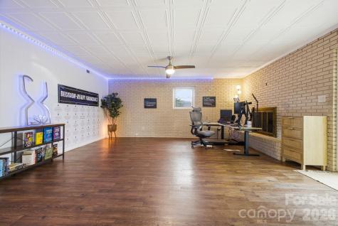 65 Westend Circle Waynesville NC 28785