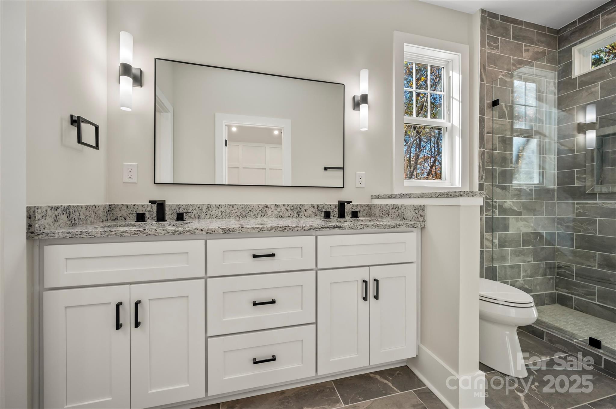 492 Mountain View Drive Columbus NC 28722