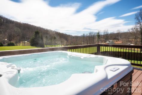 311 Hookers Gap Road Candler NC 28715