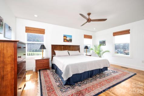311 Hookers Gap Road Candler NC 28715