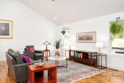 311 Hookers Gap Road Candler NC 28715