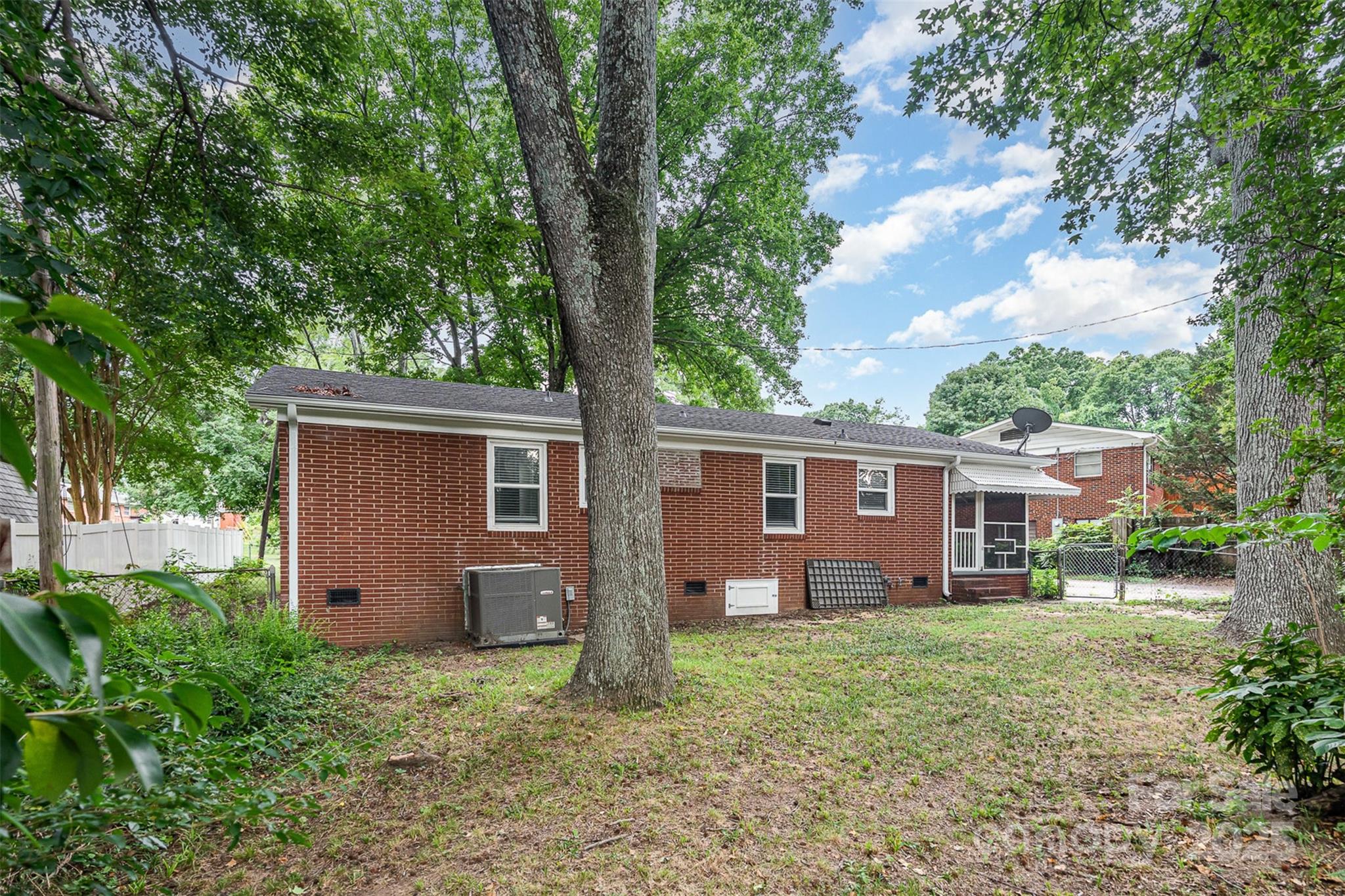 2314 Westerly Hills Drive Charlotte NC 28208