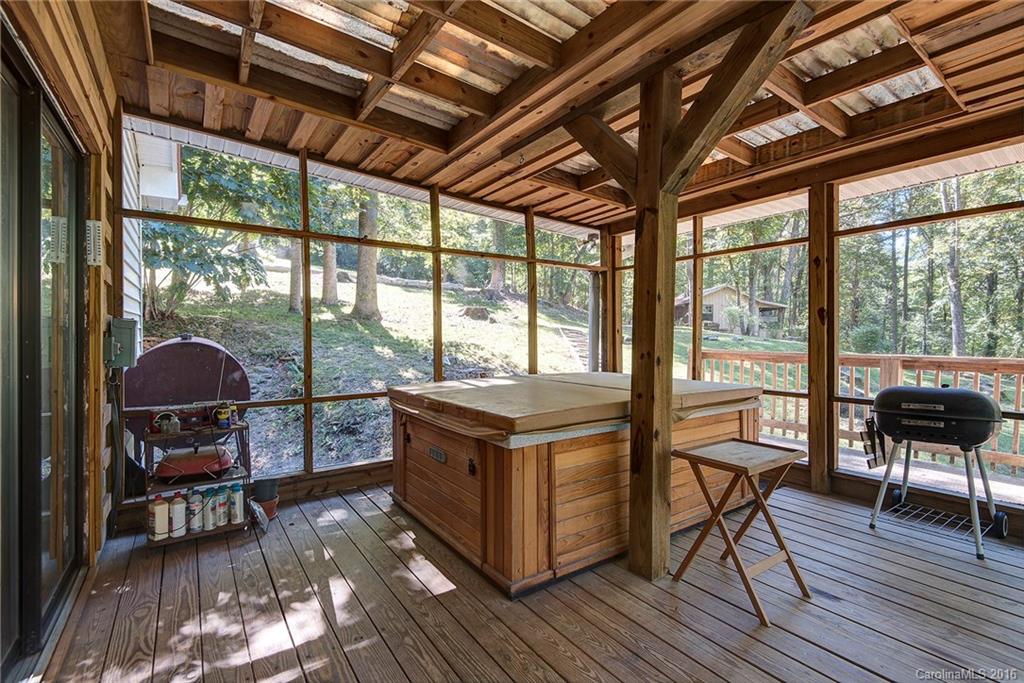 51 Summer Haven Road Swannanoa NC 28778