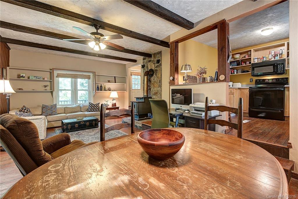 51 Summer Haven Road Swannanoa NC 28778