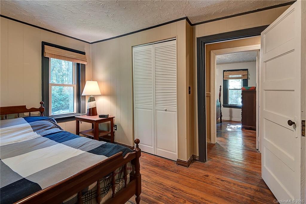 51 Summer Haven Road Swannanoa NC 28778