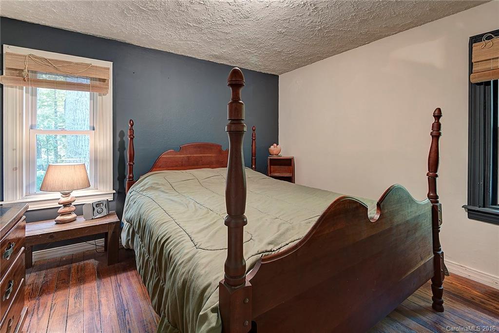 51 Summer Haven Road Swannanoa NC 28778