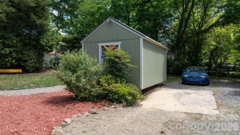 722 E Broad Street Statesville NC 28677