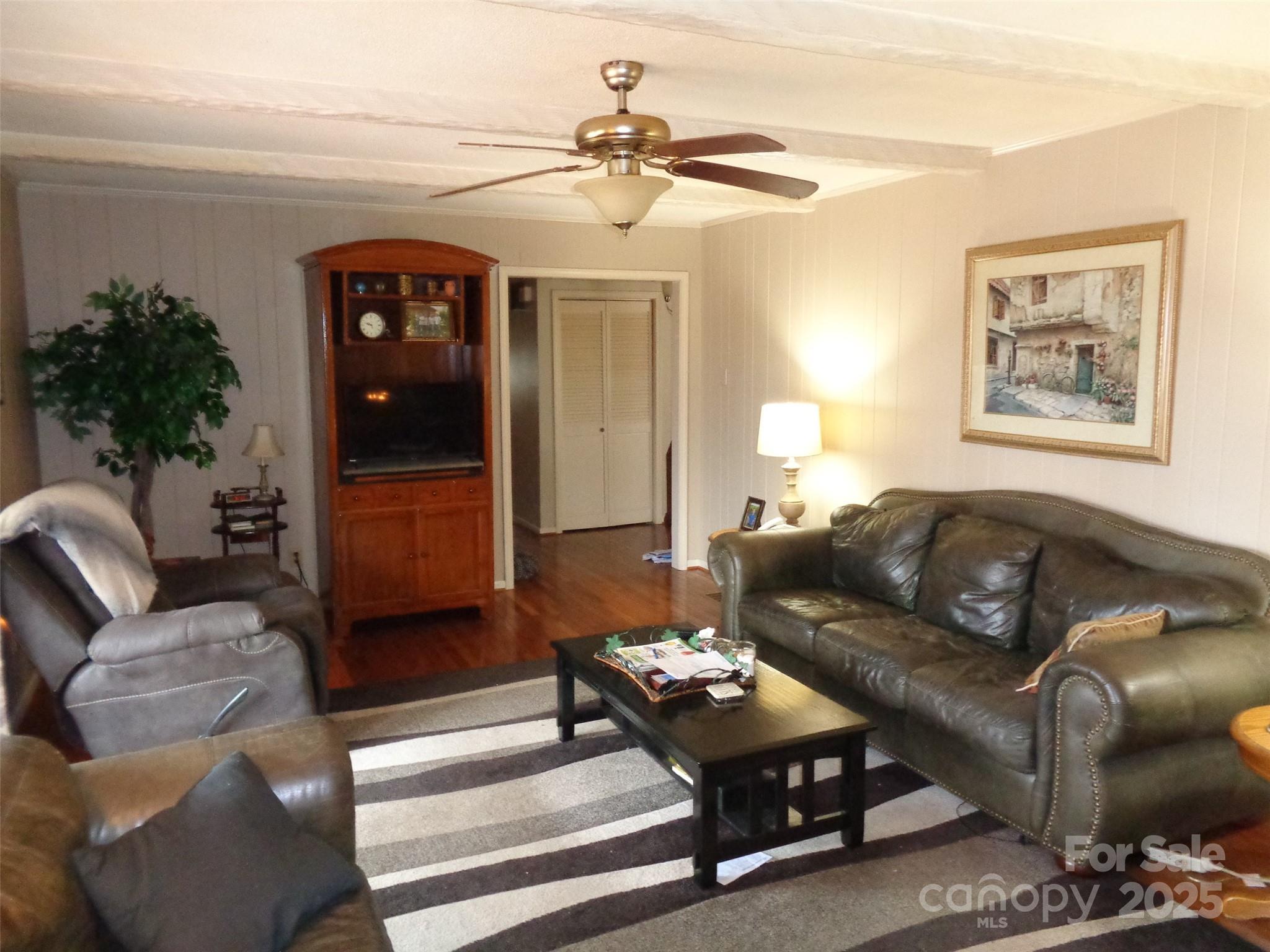 104 Oak Circle Marion NC 28752