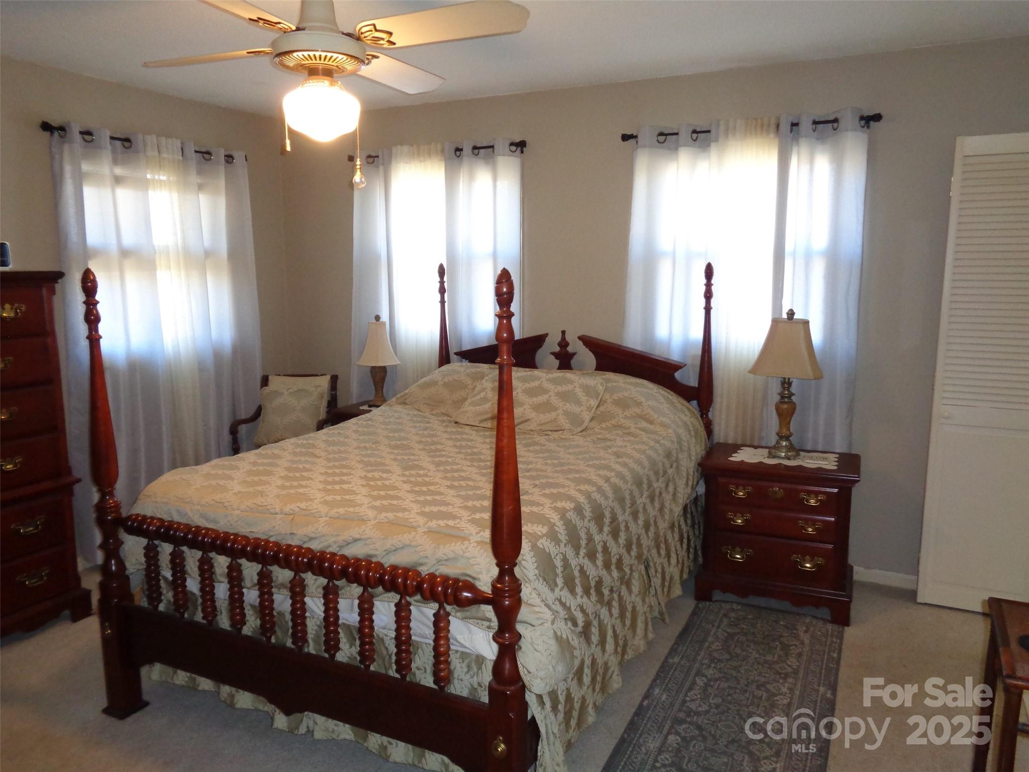 104 Oak Circle Marion NC 28752