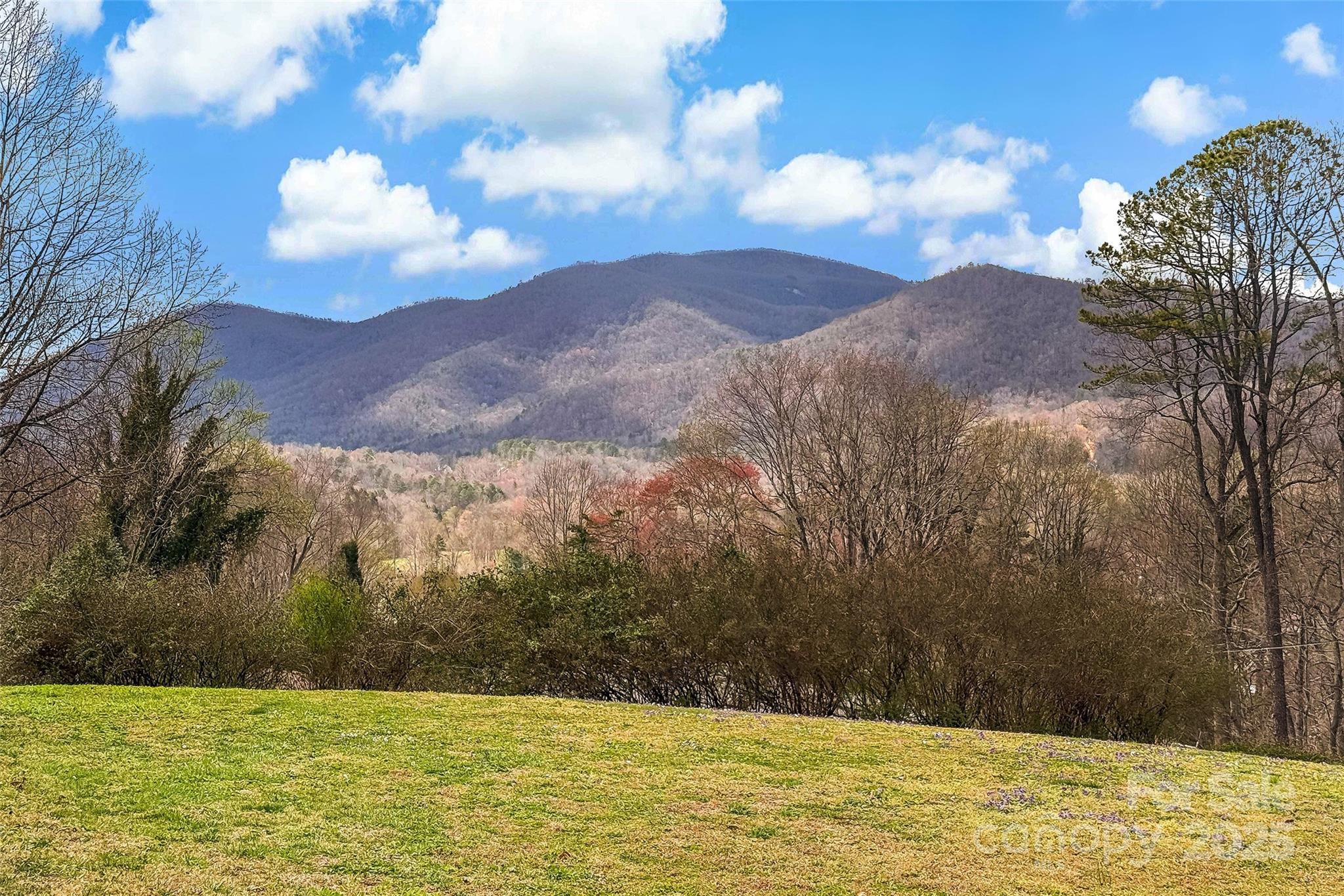 104 Oak Circle Marion NC 28752