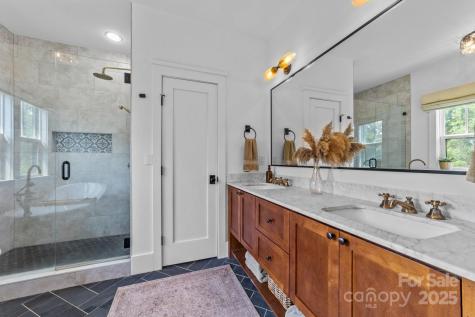 304 Keswick Avenue Charlotte NC 28206