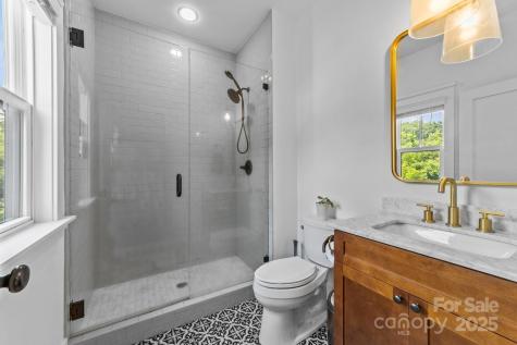 304 Keswick Avenue Charlotte NC 28206