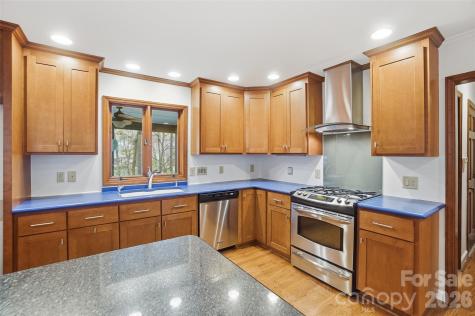 534 Aldeborough Lane Charlotte NC 28270