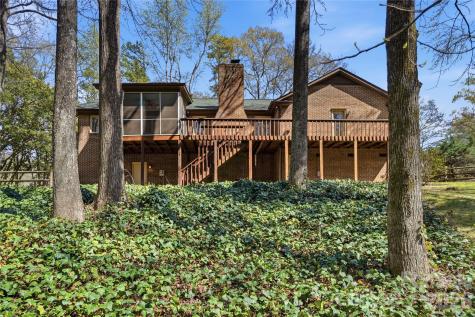 534 Aldeborough Lane Charlotte NC 28270