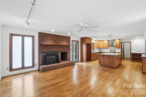 534 Aldeborough Lane Charlotte NC 28270