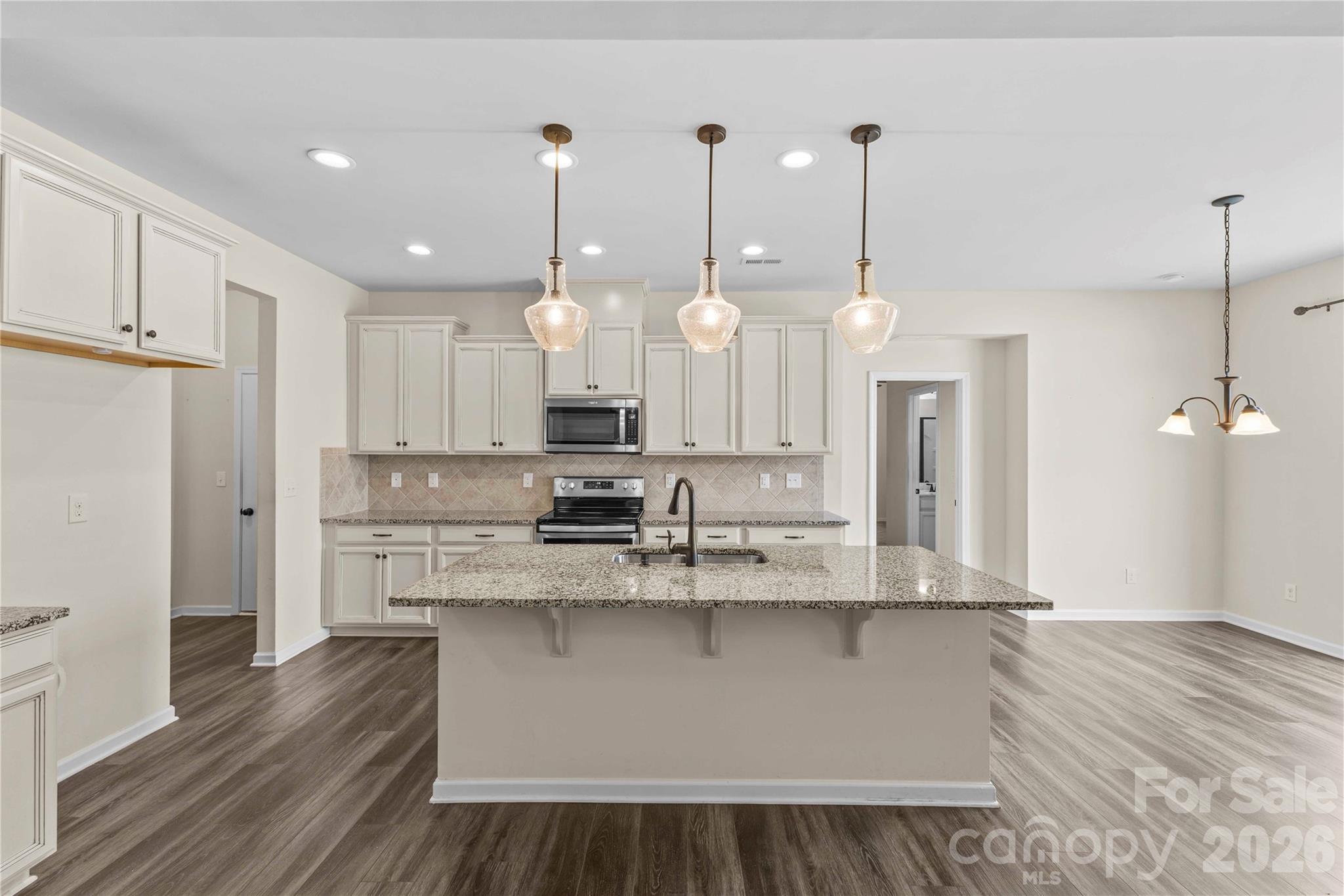 7512 Meridale Forest Drive Charlotte NC 28269