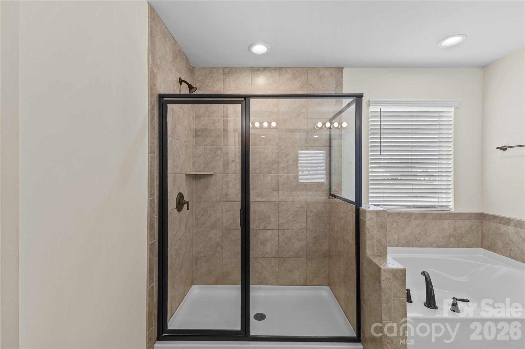 7512 Meridale Forest Drive Charlotte NC 28269