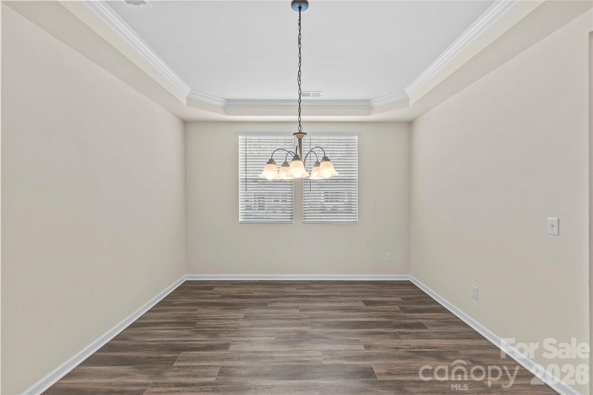 7512 Meridale Forest Drive Charlotte NC 28269