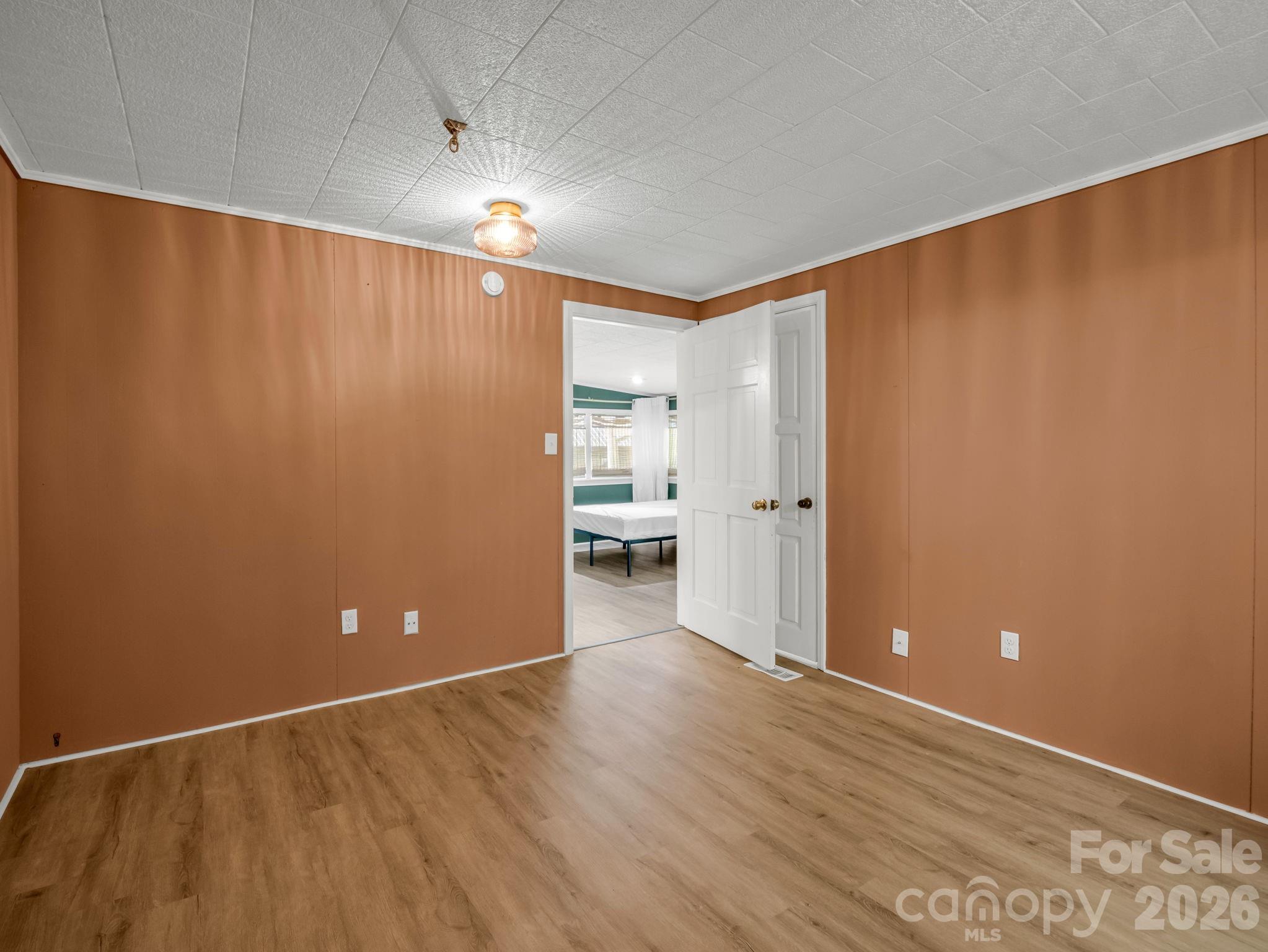 363 Etowah School Road Hendersonville NC 28739
