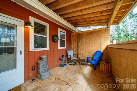 131 Locust Court Arden NC 28704