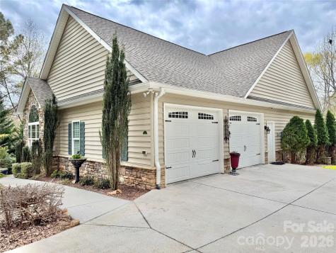 164 Ridge Point Drive Stony Point NC 28678