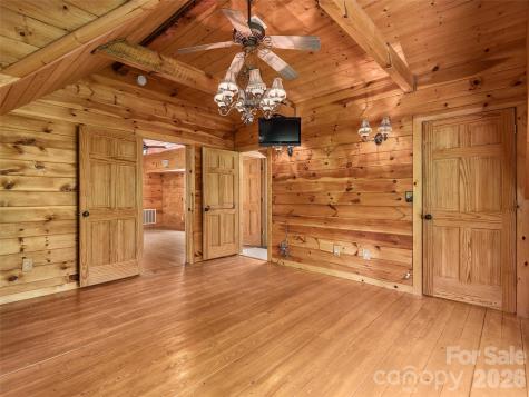 413 Green Hills Road Mill Spring NC 28756