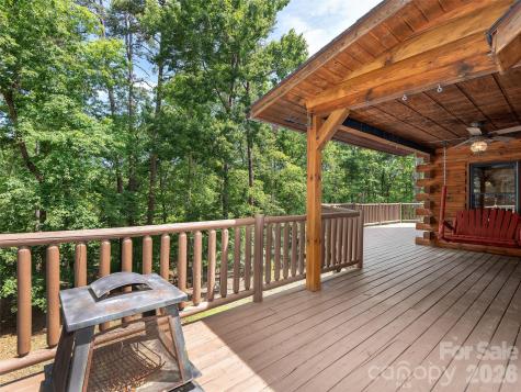 413 Green Hills Road Mill Spring NC 28756