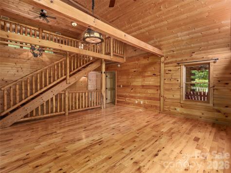 413 Green Hills Road Mill Spring NC 28756