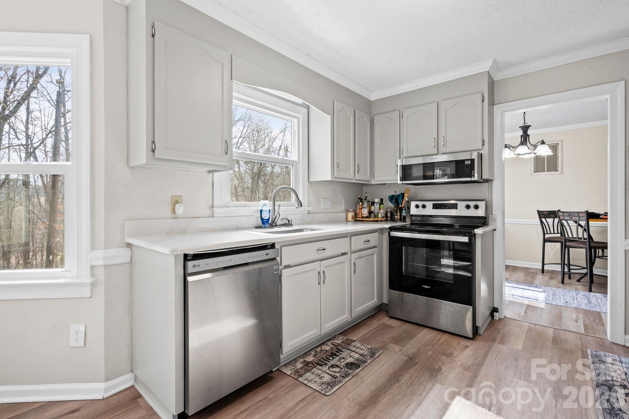 2404 Wildburne Court Charlotte NC 28262