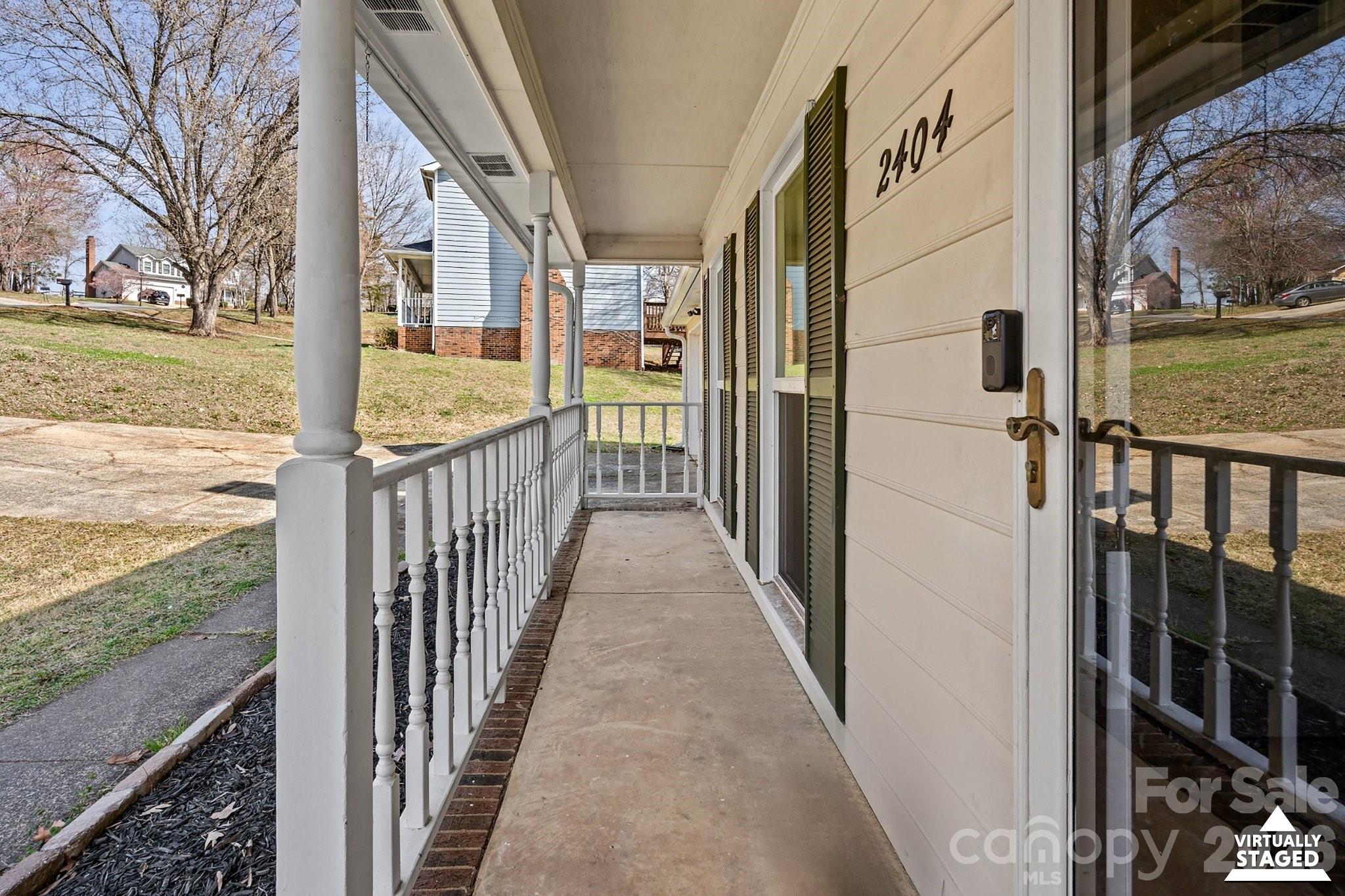 2404 Wildburne Court Charlotte NC 28262