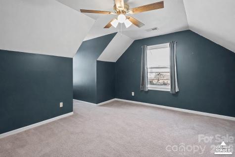 2404 Wildburne Court Charlotte NC 28262