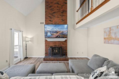 2404 Wildburne Court Charlotte NC 28262