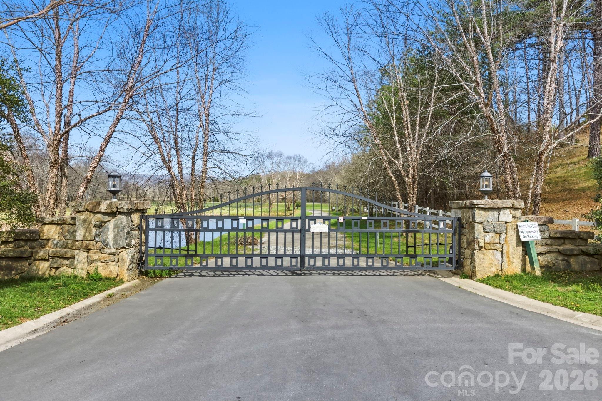 20 Waterford Lakes Drive Fletcher NC 28732